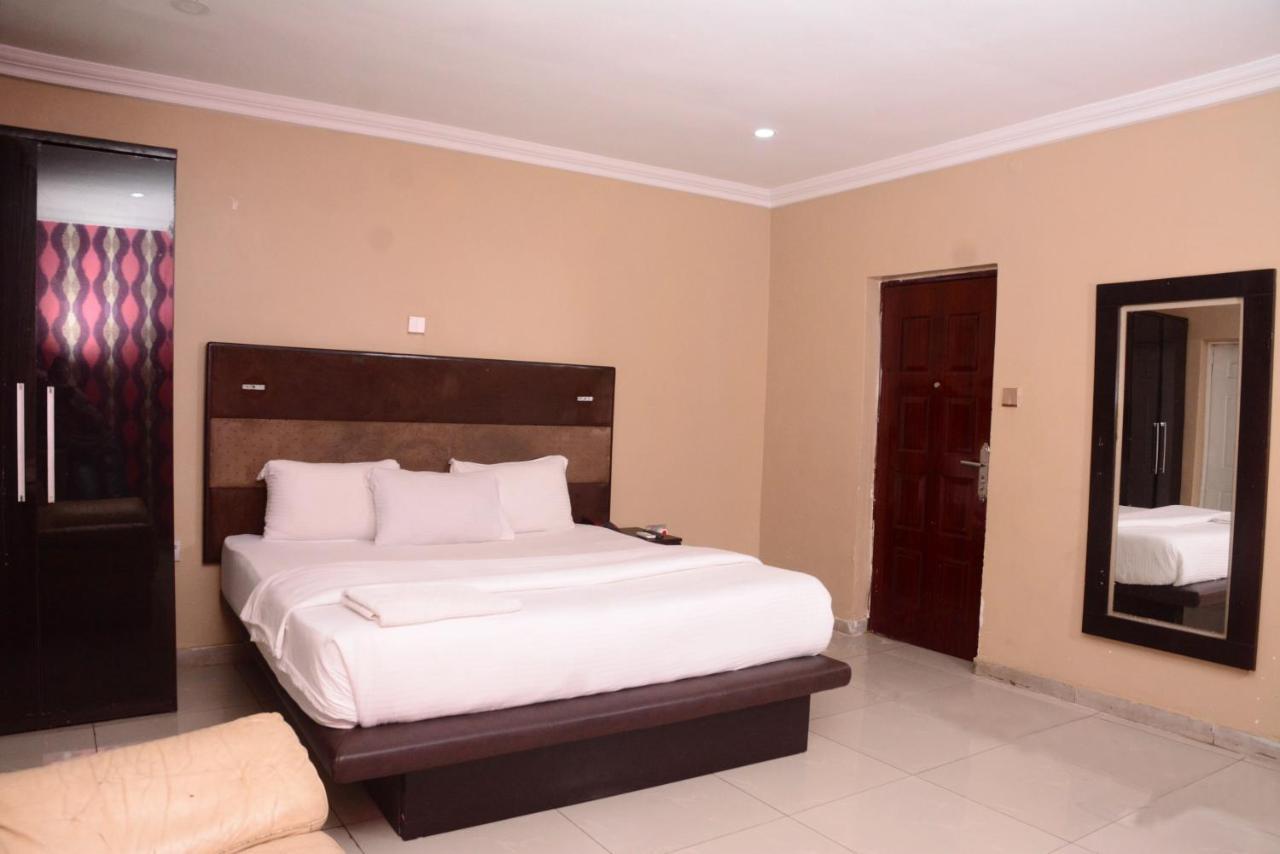 Connecting Lagos Suites 외부 사진